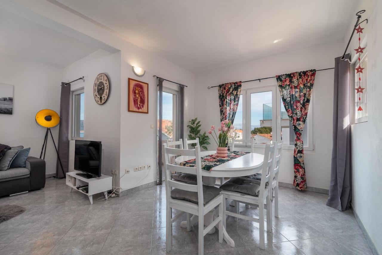 Holiday Villa Nostra Trogir Luaran gambar